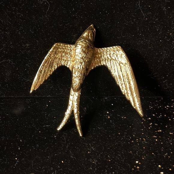 Golden Metallic Décor - flying bird - Picture 2 of 5